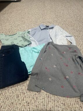 Girls lots (5 items) sizes 4/5-7
